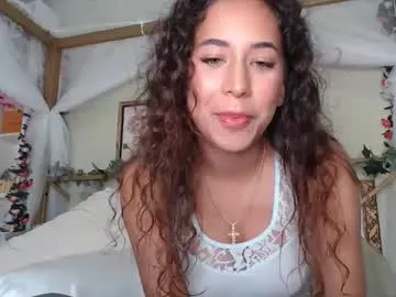 adriana_luvv's Thumb Image