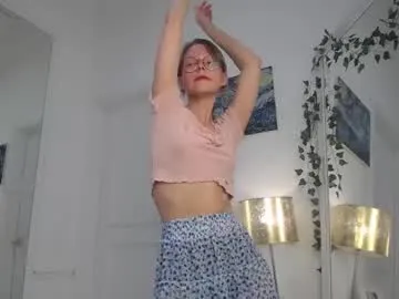 alisa_lisova's Thumb Image