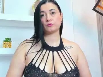 bella_lynx – webcam model profile photo