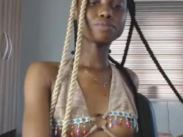 choco_petitqueen – webcam model profile photo