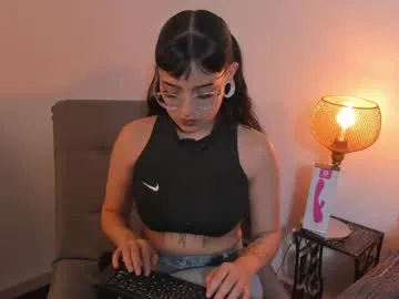 cintya_kors – webcam model profile photo