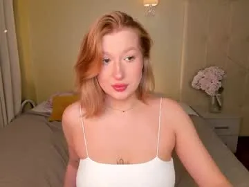 hollyylee's Thumb Image