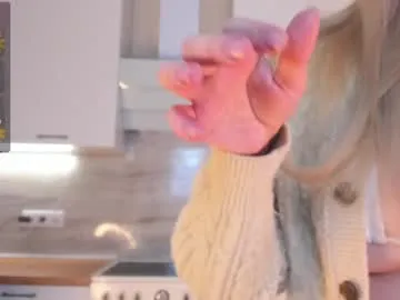 lindacrystalofc's Thumb Image