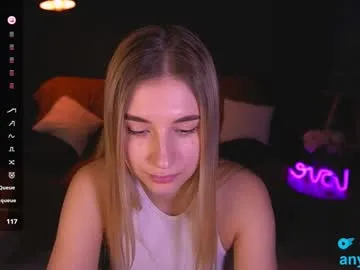 lovelyspacee's Thumb Image