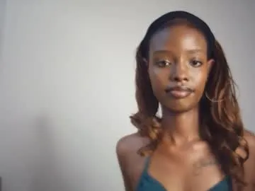 sexyzuriel – webcam model profile photo