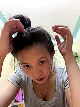 Aghenh – webcam model profile photo