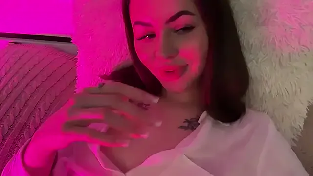 AlmaryKim's Thumb Image