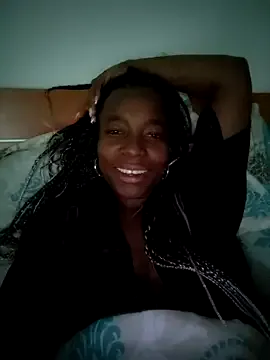 Britany_2-7 – webcam model profile photo