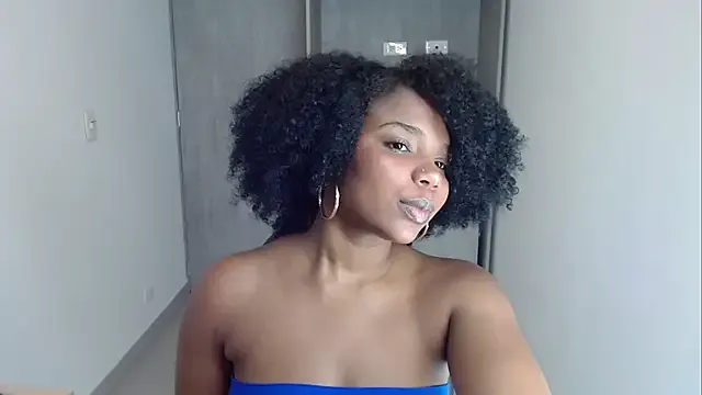Chanell_mina's Thumb Image
