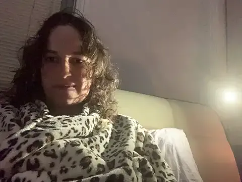 forbiddenbabygirl – webcam model profile photo