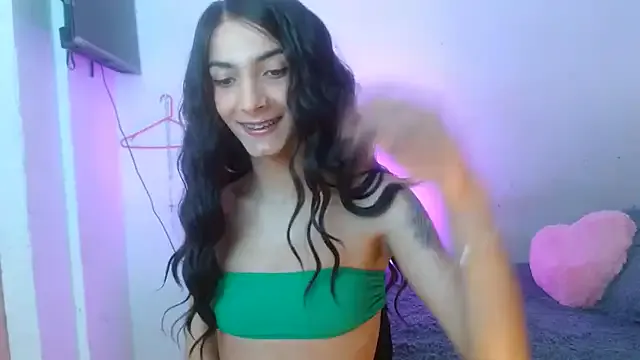 Foxkatty69 – webcam model profile photo