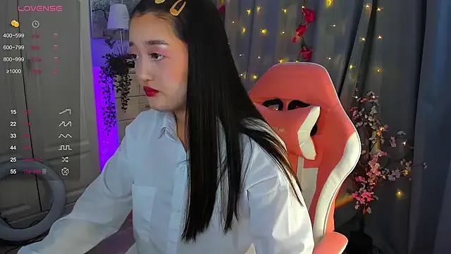 FreyaRaya – webcam model profile photo