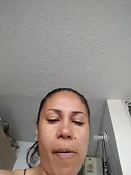 KittyHoleshot87 – webcam model profile photo