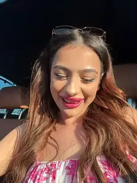 LaraVegas_ – webcam model profile photo