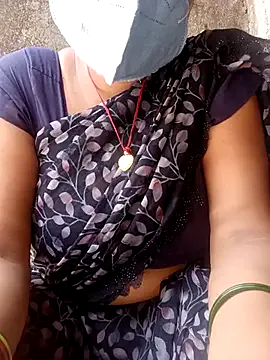 Lattika-Bhabhi – webcam model profile photo