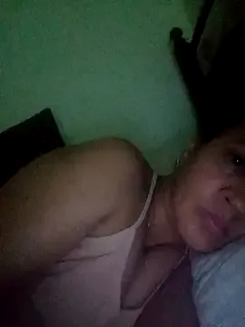 lolo890 – webcam model profile photo