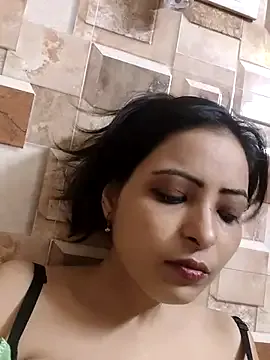 QUEEN-ADITI's Thumb Image