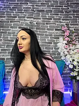 RaisaSalvi – webcam model profile photo