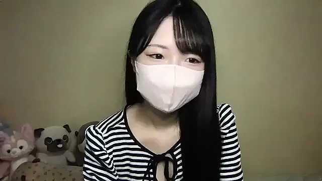 risa909 – webcam model profile photo