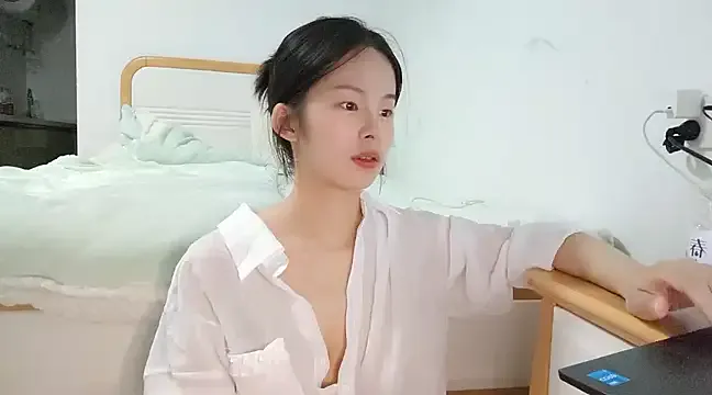 xiao-qinju – webcam model profile photo