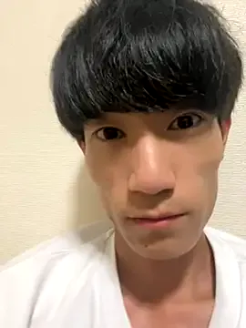 yuuu2580 – webcam model profile photo